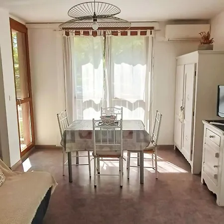 Climatise Parc Paradis 150 M Des Thermes Apartment