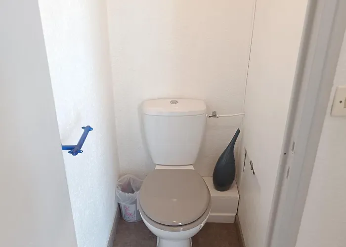 Climatise Parc Paradis 150 M Des Thermes